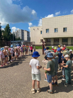 ДЕТСКОТЕКА С ЧЕБУРАШКОЙ.